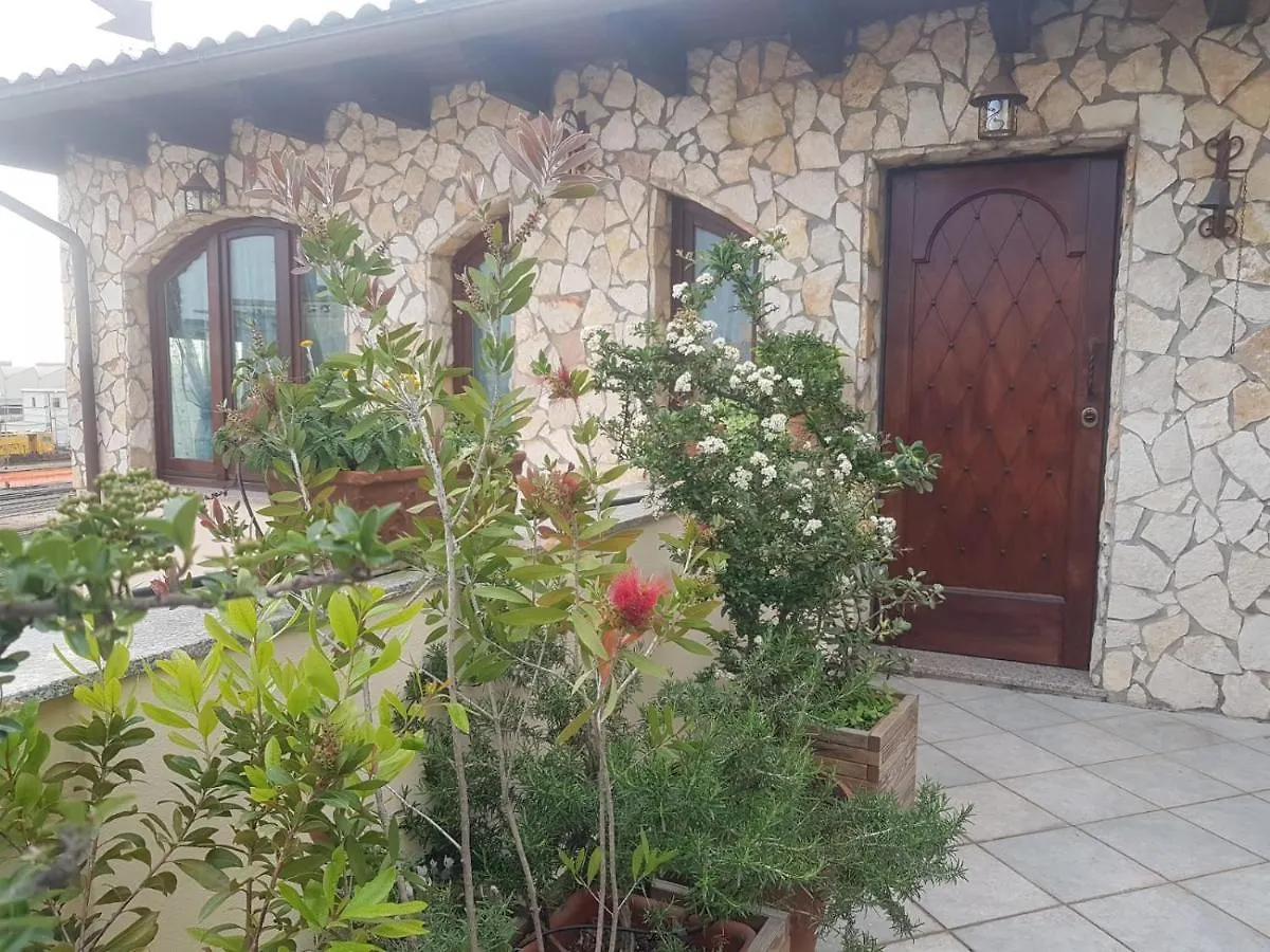 Vela Club House Villa Cagliari 0*,  Italy