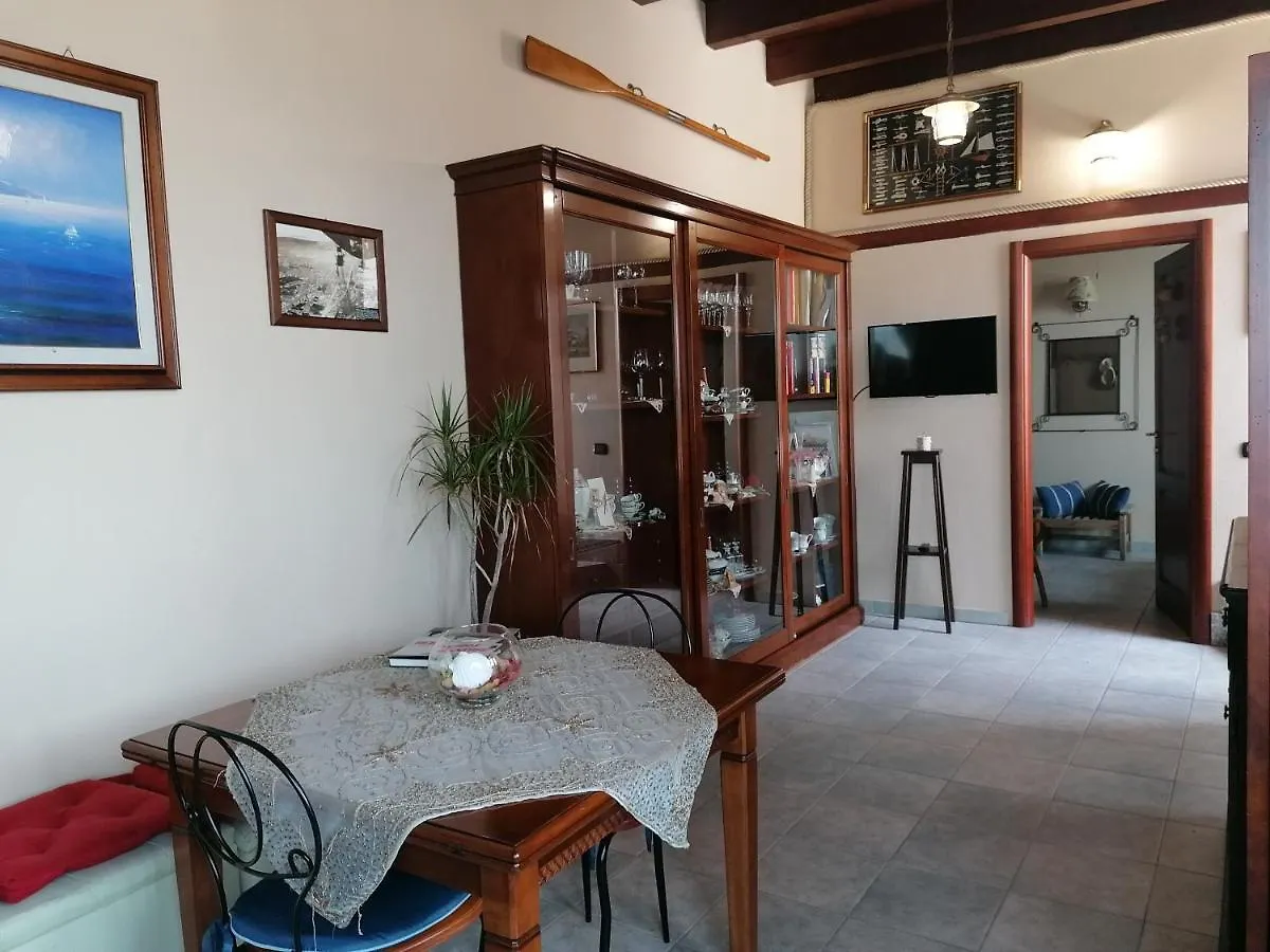 Vela Club House Villa Cagliari 0*,